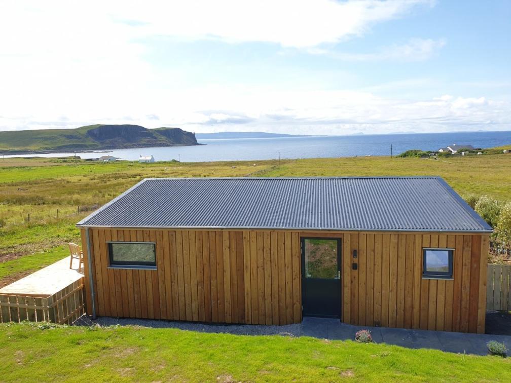Flora'S Cliff View Villa Kilmuir  Eksteriør billede
