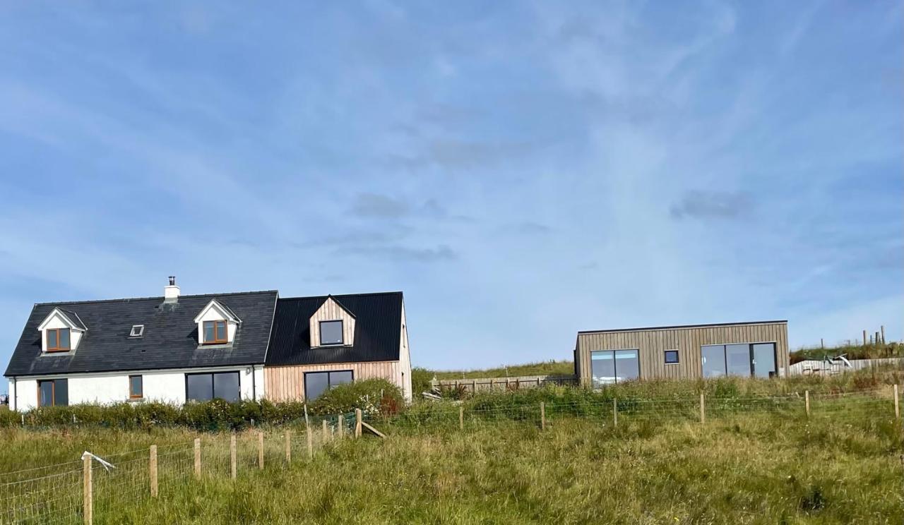 Flora'S Cliff View Villa Kilmuir  Eksteriør billede