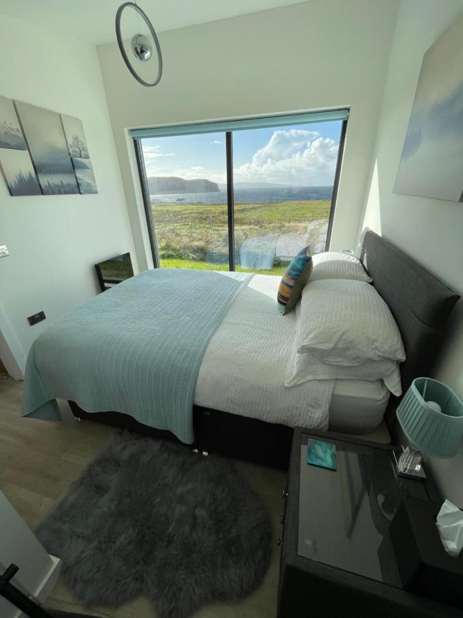Flora'S Cliff View Villa Kilmuir  Eksteriør billede